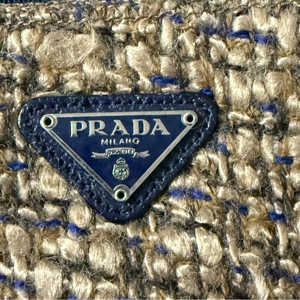GUARANTEED AUTHENTIC PRADA TWEED & PURPLE SAFFIANO LEATHER TOTE BAG - Picture 9 of 16